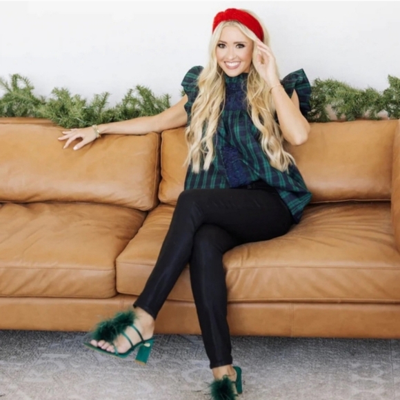 J.Marie Joyce Embroidered Ruffle Neck Cap Sleeve Plaid Top - Picture 4 of 12